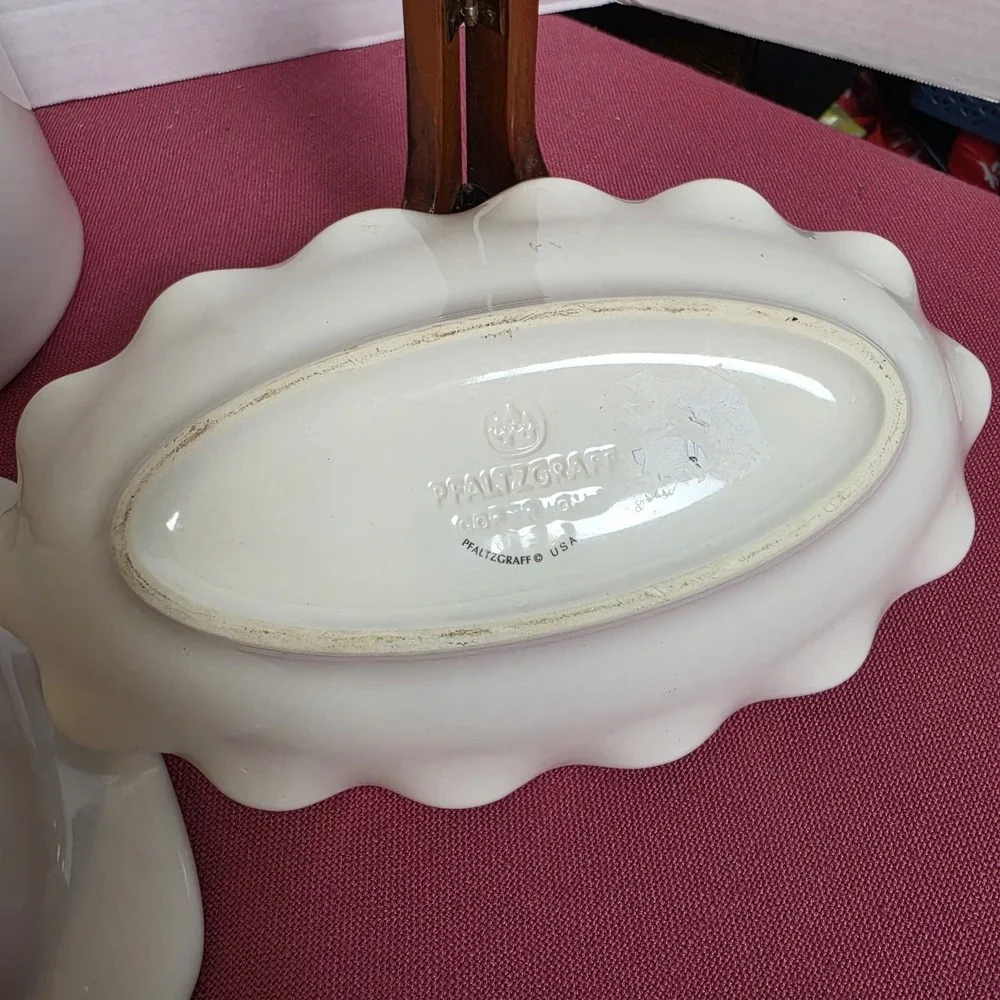 Vintage Pfaltzgraff Grapevine Embossed  Utensil Holder, Relish Dish, Square Bowl